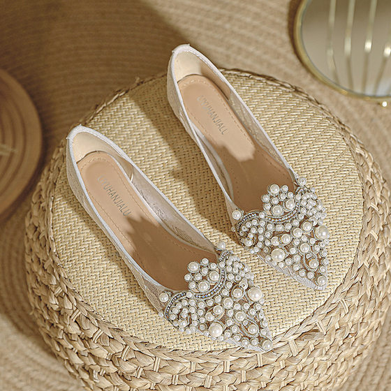 Flat Wedding Shoes Bridal Shoes Women's 2025 New Soft Bottom Pointed Shallow Mouth Fairy Style Gentle Rhinestone Shoes Bridesmaid Shoes