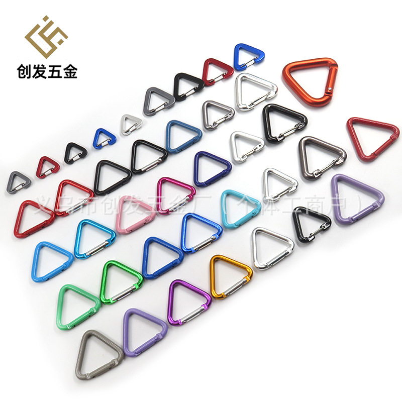 Triangular Carabiner, Two-Color Triangular Accessories, Quick-Release Hook, Electrophoresis All-Black Triangular Bag Accessories Hook