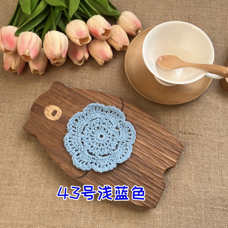 Светло-голубой