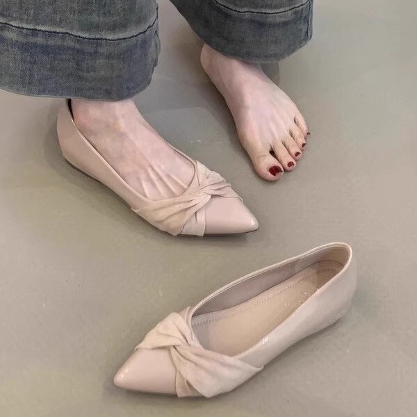 Soft Leather Version ~ Nude Pink Pointed Toe Pumps for Women, Early Spring New Style with Skirt, Inner Heightening Work Clothing Flats Shoes Soft Leather Version ~ Nude Pink Pointed Toe Pumps for Women, Early Spring New Style with Skirt, Inner Heightening Work Clothing Flats Shoes