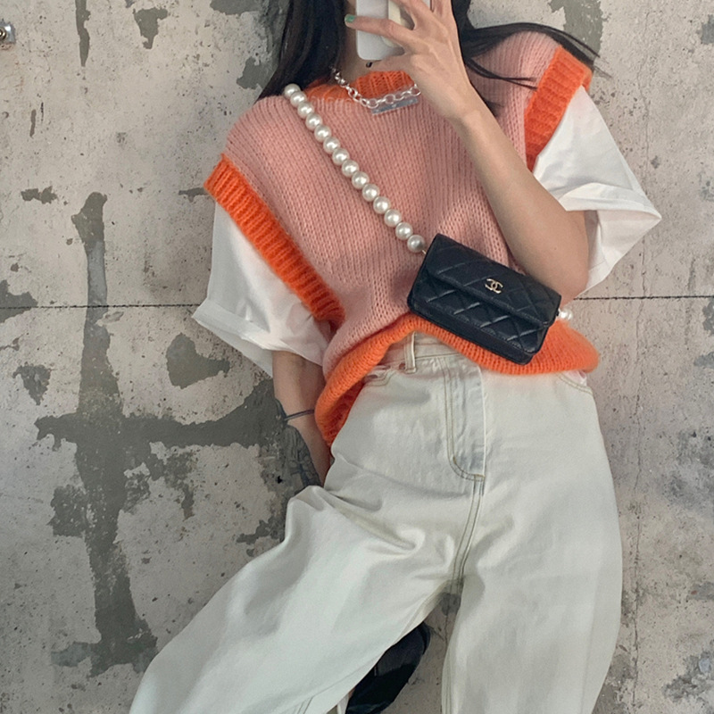Retro knitted vest