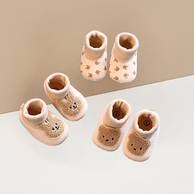 Newborn Autumn and Winter Baby Shoes and Socks Soft Bottom 0-6 Months Warm Indoor Non-Falling Shoes and Socks for Male and Female Babies Baby Shoes Newborn Autumn and Winter Baby Shoes and Socks Soft Bottom 0-6 Months Warm Indoor Non-Falling Shoes and Socks for Male and Female Babies Baby Shoes