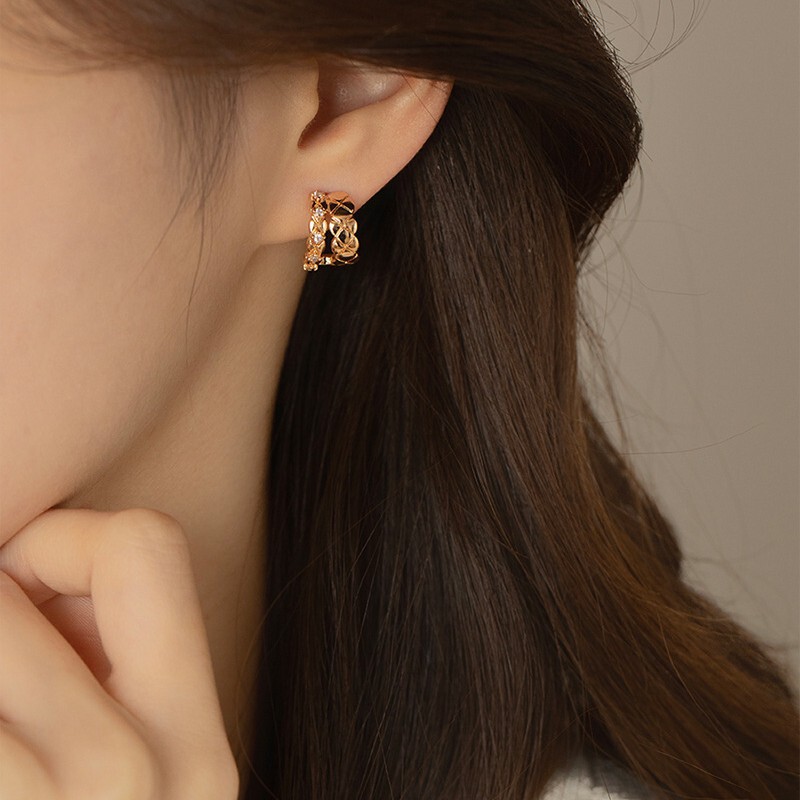 European and American Fashion Ins Earrings, Cool Brushed Metal Earrings, High-End Retro Personalized Earrings, Simple Earrings