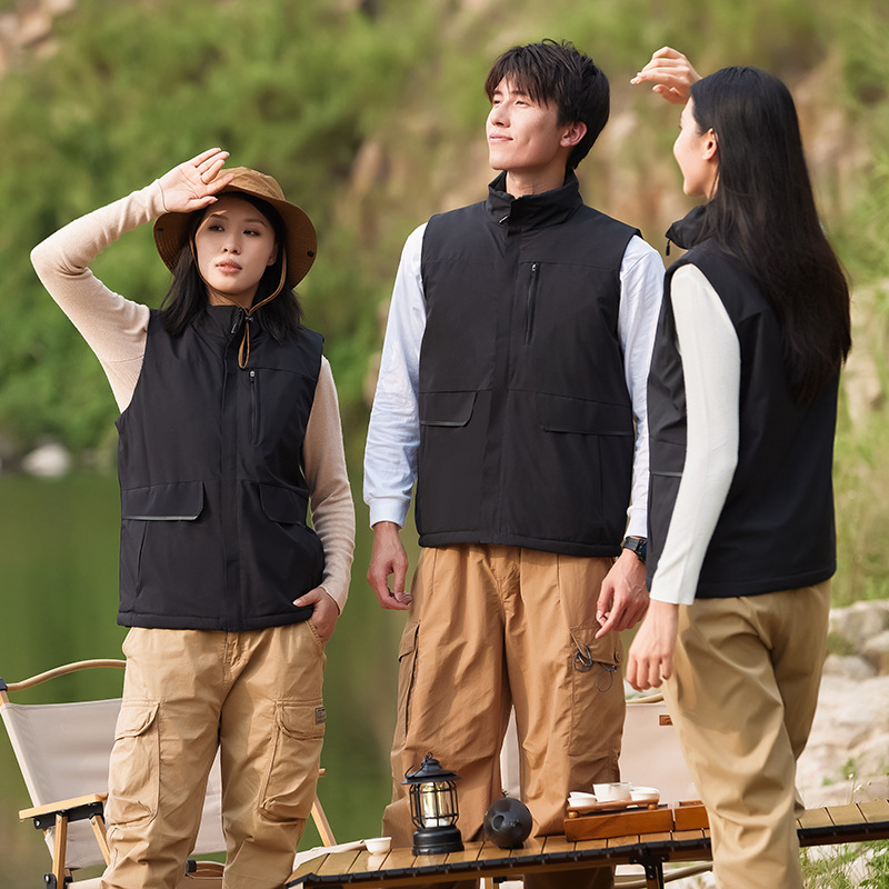 秋冬季冲锋衣防水马甲加厚羽绒棉背心团体工作服定 制刺印字logo