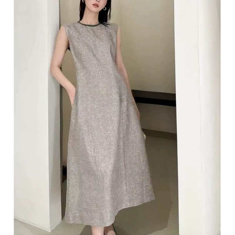 【Deep*Order】2026 New Model Rhinestone Round-Neck Vintage Style Elegant and Graceful Sleeveless Slim-Fit Long Dress 【Deep*Order】2026 New Model Rhinestone Round-Neck Vintage Style Elegant and Graceful Sleeveless Slim-Fit Long Dress