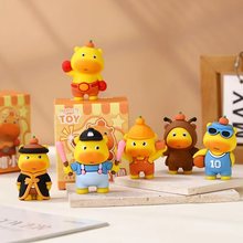 水豚噜噜盲盒手办摆件2025年新款小熊女挂饰件卡通公仔玩偶玩具