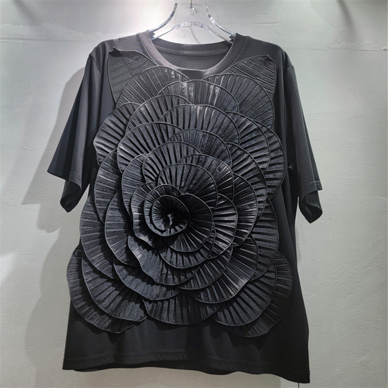 Diseño estereoscópico gran flor camiseta de manga corta para mujeres verano 2026 nuevo temperamento suelto para mujeres