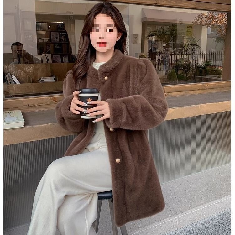 2025 New Winter Fur Outwear Women's Fur One-Piece Mink Velvet Stand-Up Collar Fur Outwear 2025 New Winter Fur Outwear Women's Fur One-Piece Mink Velvet Stand-Up Collar Fur Outwear