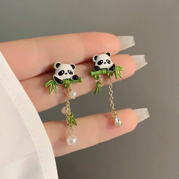 cartoon fresh green cute asymmetrical earrings
