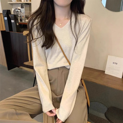 秋季2025新款韩版长袖V领套头内搭打底针织衫女宽松毛衣上衣