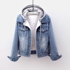 デニムのショートコートの女性のショートタイプの春と秋の韓国版の新型の長袖は帽子のジャケットと一緒に学生の上着を合わせます。