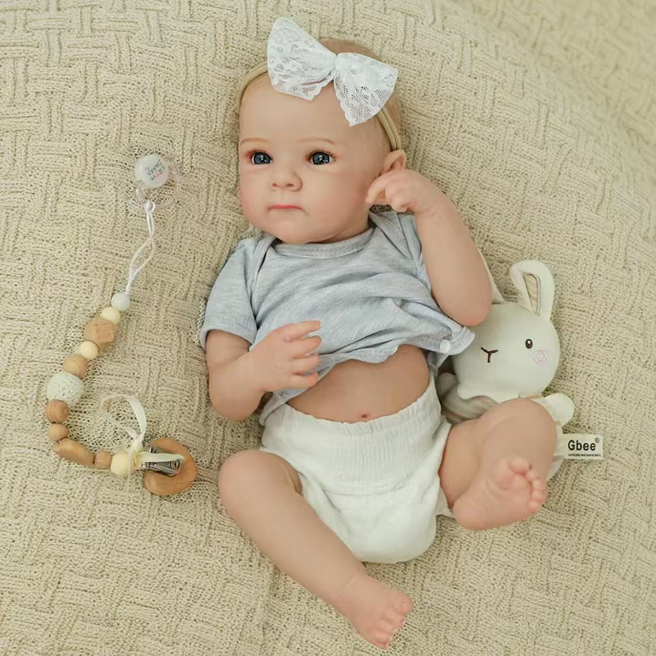 18 pulgadas gris pálido Bettie simulación muñeca renacida comercio electrónico transfronterizo para enviar regalos de vacaciones para niños
