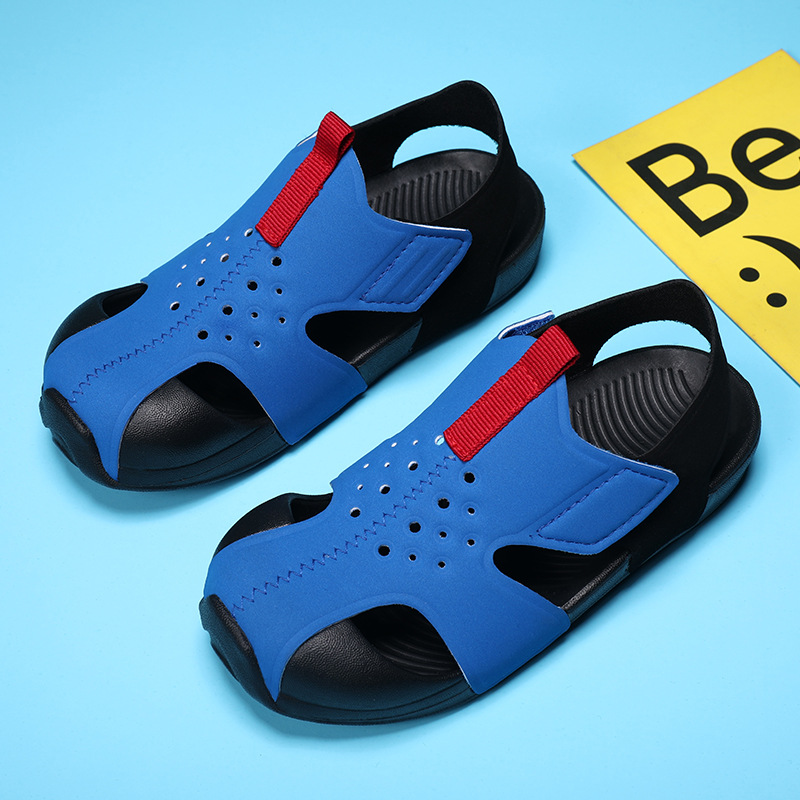 (Cross-border trading), (Wholesale), fashionable sandals, children's children's bag for boys, beach beach footwear, slippers, closed toe 3