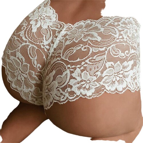 European and American-style sexy lace panties with hollowed-out design—slim-fit and incredibly comfortable.