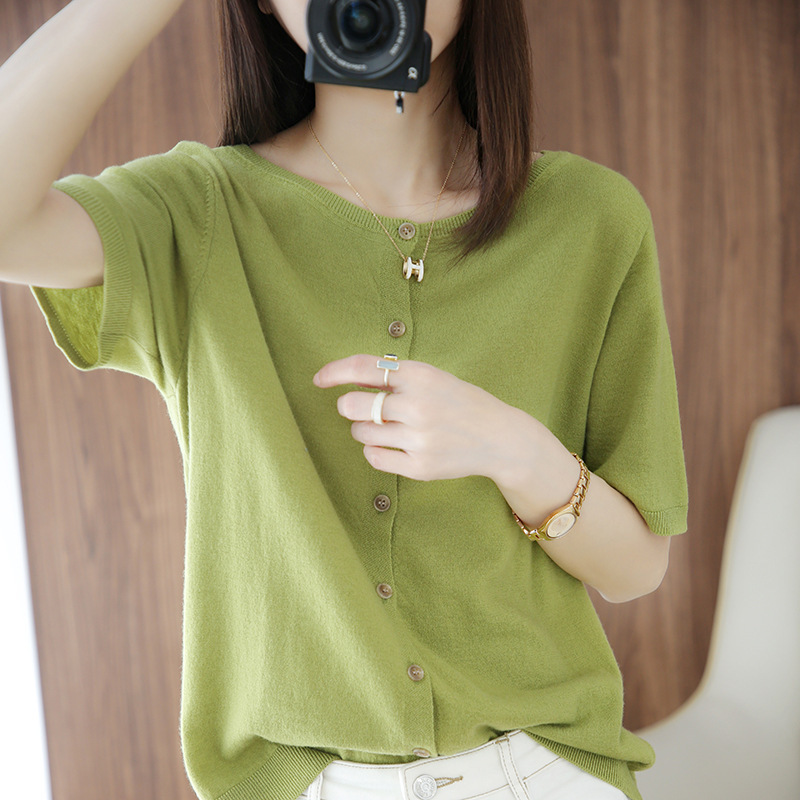 Summer New Thin Ice Silk Short-Sleeved Knitted Cardigan for Women Reversible Air-Conditioning Shirt with Skirt Top Short Loose Jacket