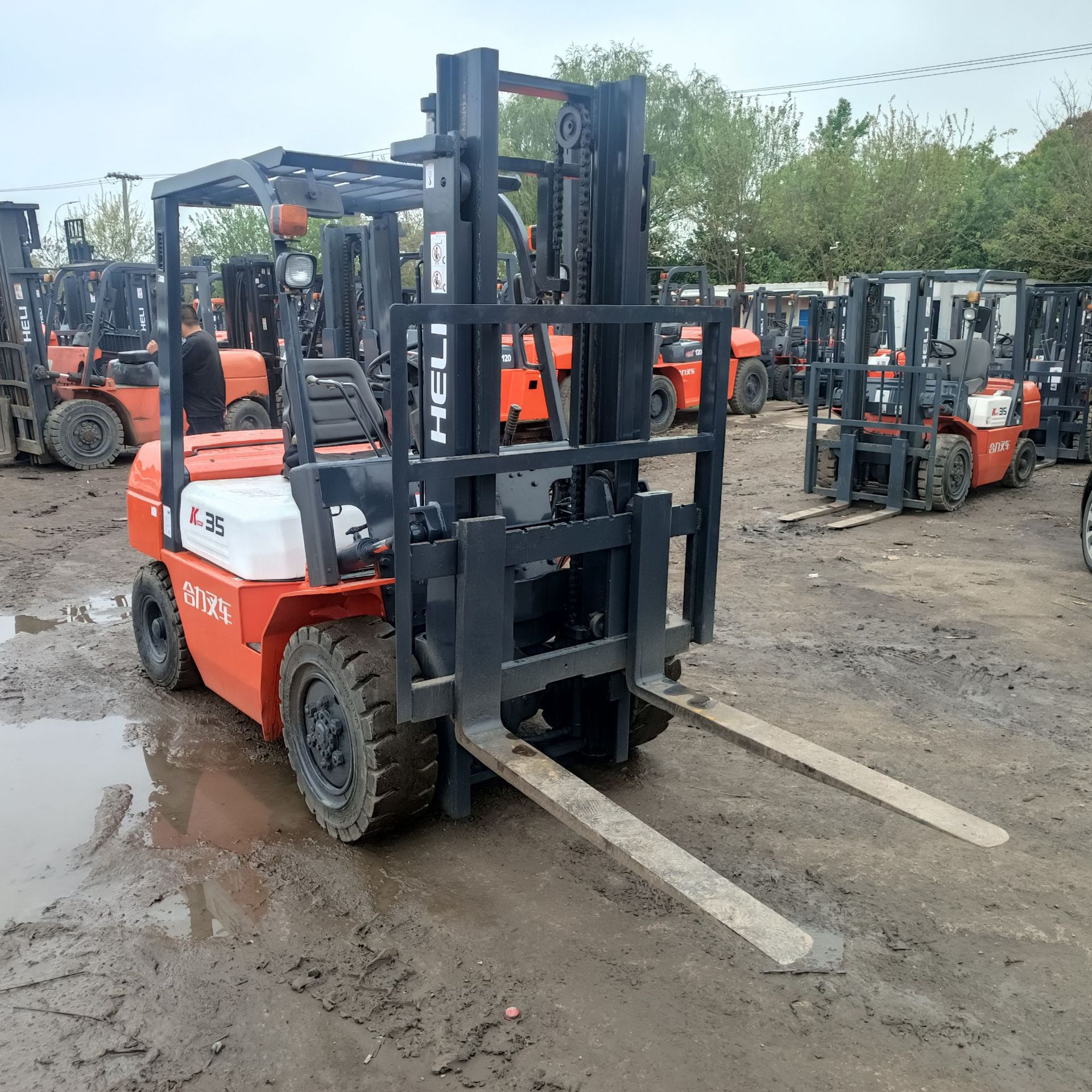 合力 叉车5吨 叉车10吨 15吨 35吨 50吨 70吨 100吨 叉车120吨