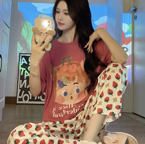 2820 Strawberry Cherry
