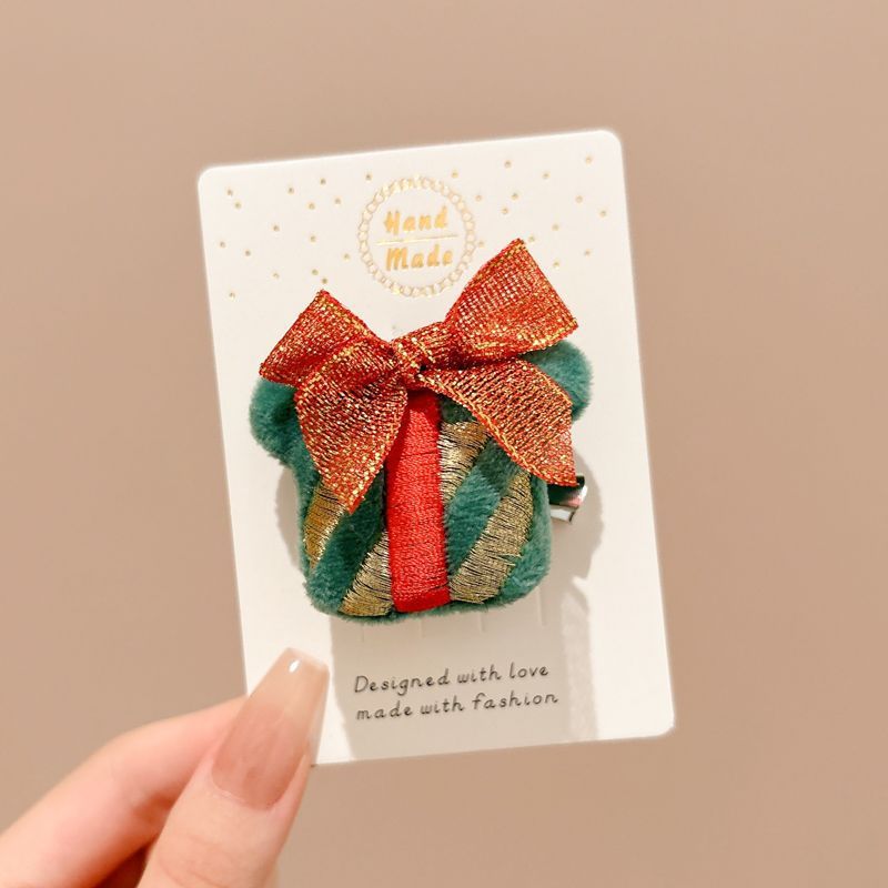 Navidad alce broche adorable Santa Claus pin creativo regalo peluche árbol de Navidad insignia decoración al por mayor