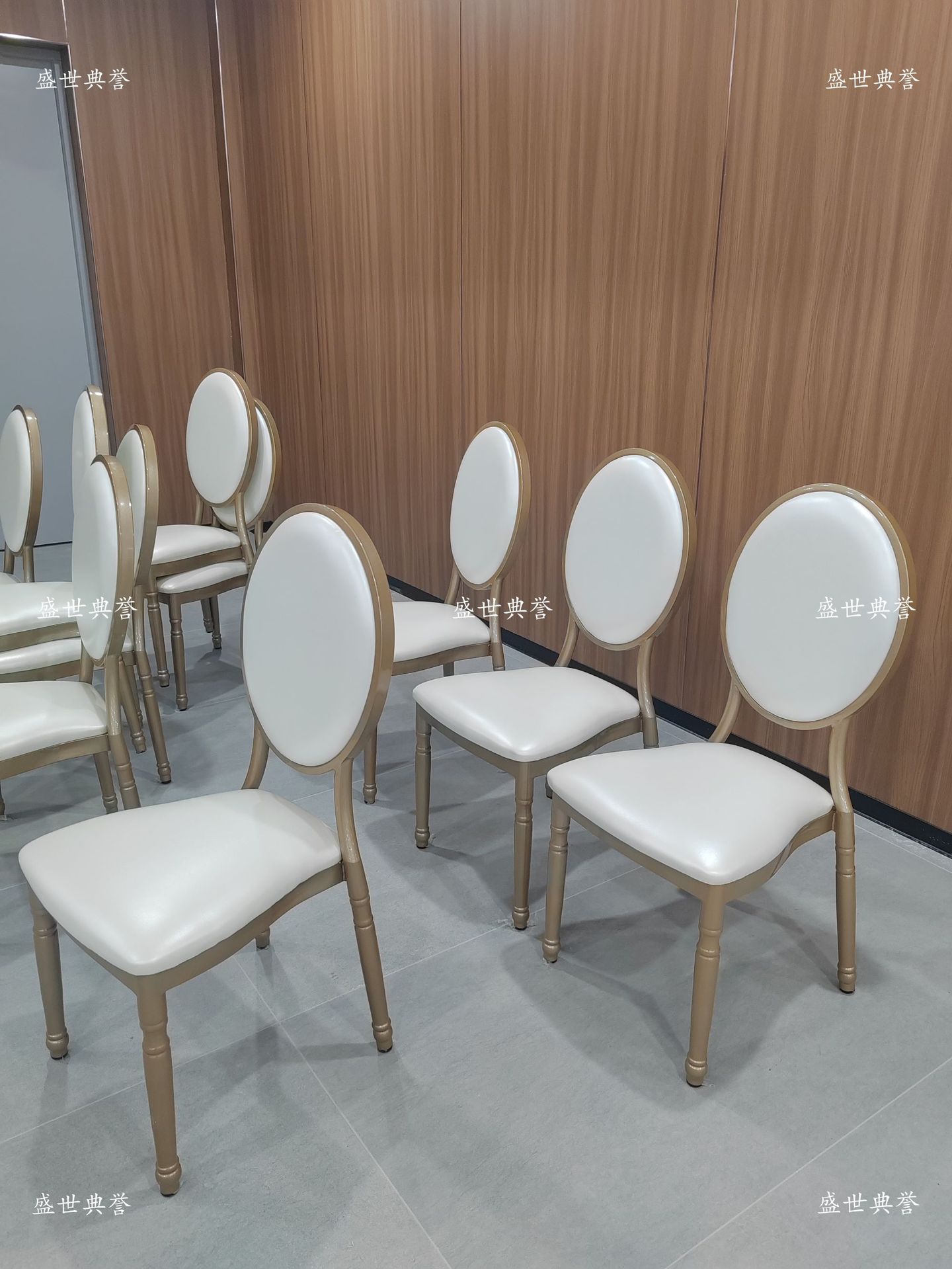 铜陵国际酒店餐饮家具外贸婚庆圆背椅主题婚礼太阳椅宴会中心餐椅 pic 2