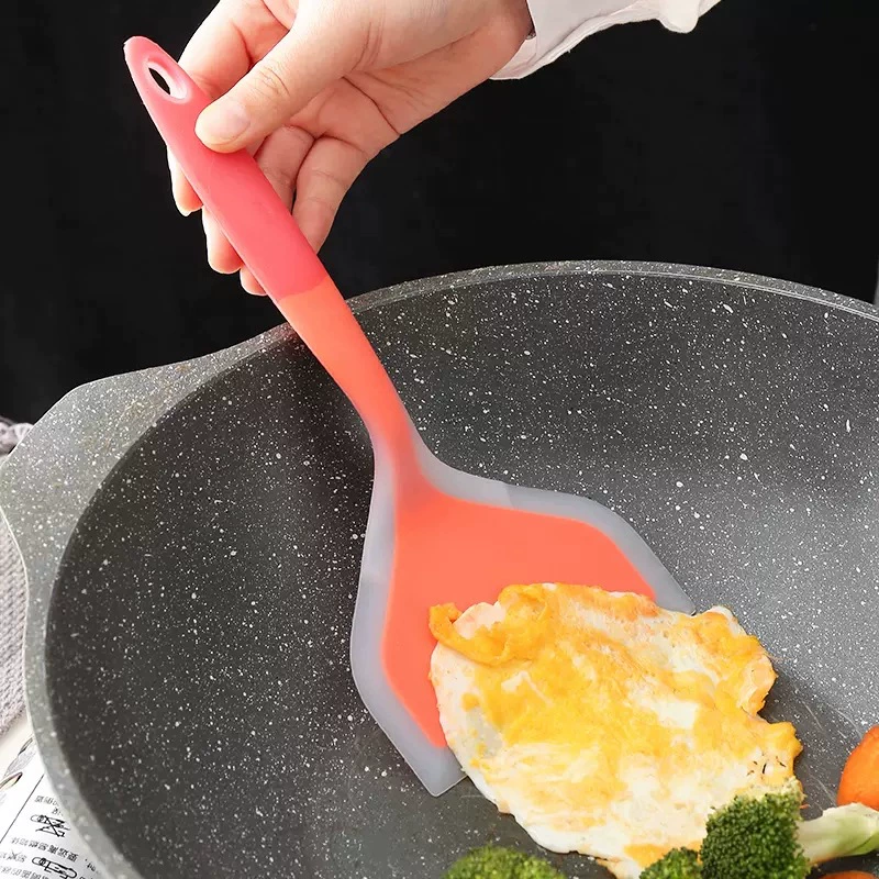 Compact silicone heat-resistant harmless shovel, scraper