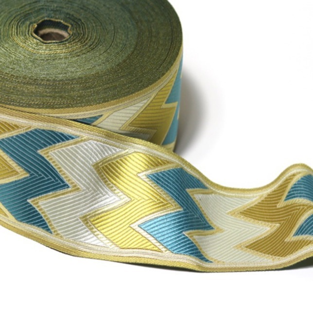 7.2cm de ancho de banda jacquard de alta precisión ligera de lujo ropa nacional cuello de manguito cortina sofá cojín de mesa bandera