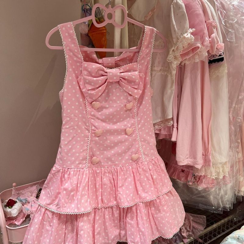Japanese-Style Vintage Sweet Cute Polka Dot Bow Strap Dress Lolita Puffy Short Skirt Japanese-Style Vintage Sweet Cute Polka Dot Bow Strap Dress Lolita Puffy Short Skirt