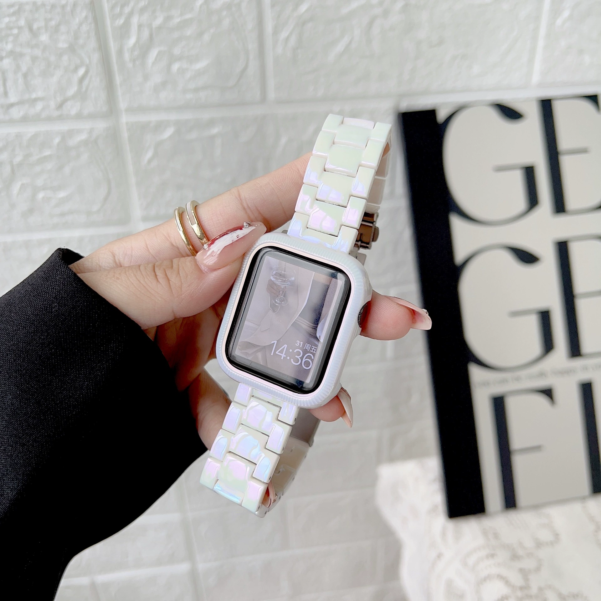 Ремешок для iWatch10/первого поколения SE, чехол для женщин, жемчужно-белый лазер, имитация керамики с тремя бусинами, 42 мм