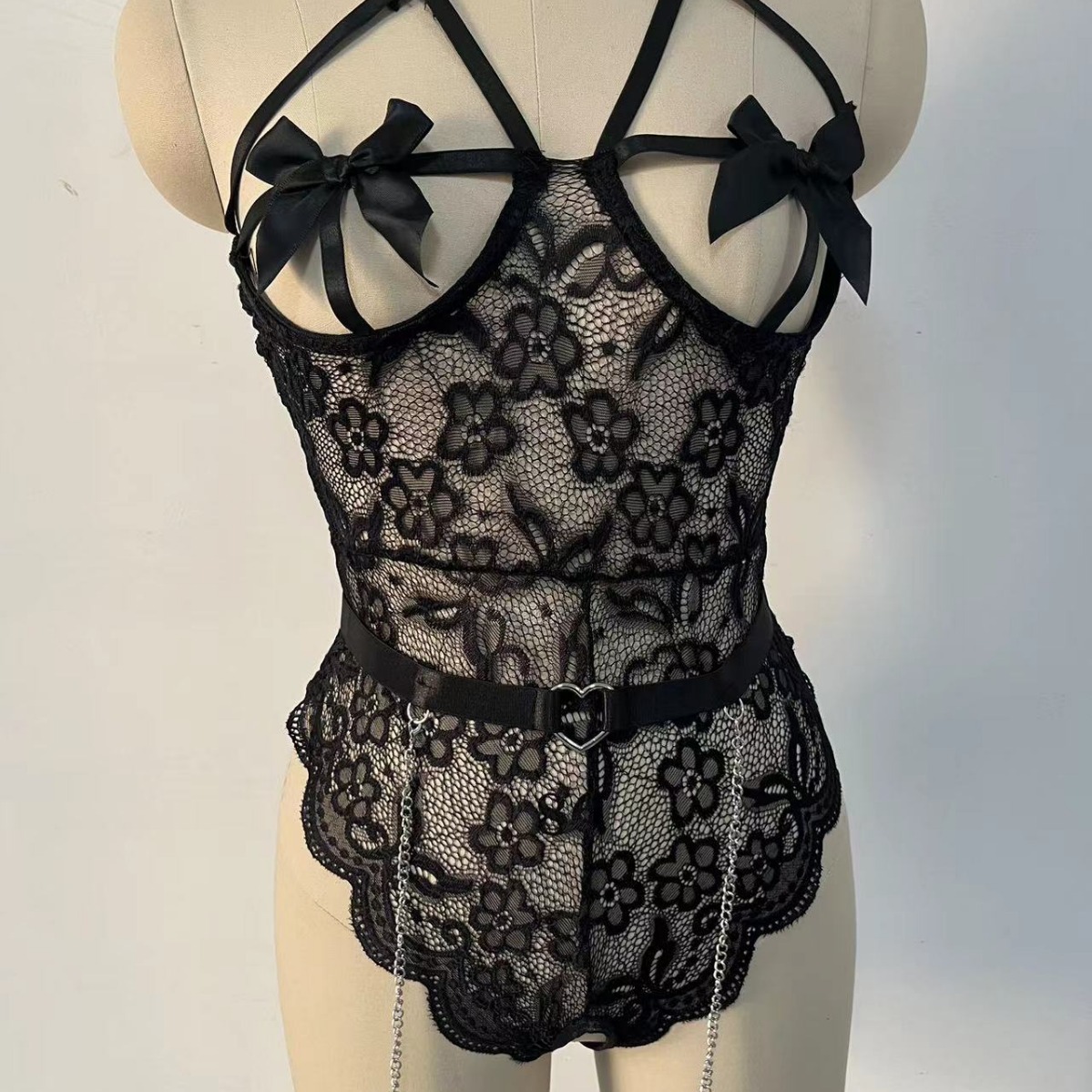 Sexy lingerie, lace camisole, seductive bodysuit, hot open-crotch uniform, pajamas wholesale, bow tie