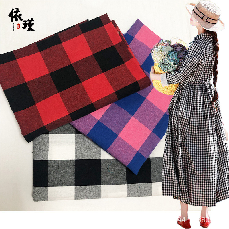 现货供应21S涤棉衬衫桌布靠垫抱枕面料 平纹色织格子装饰品布料