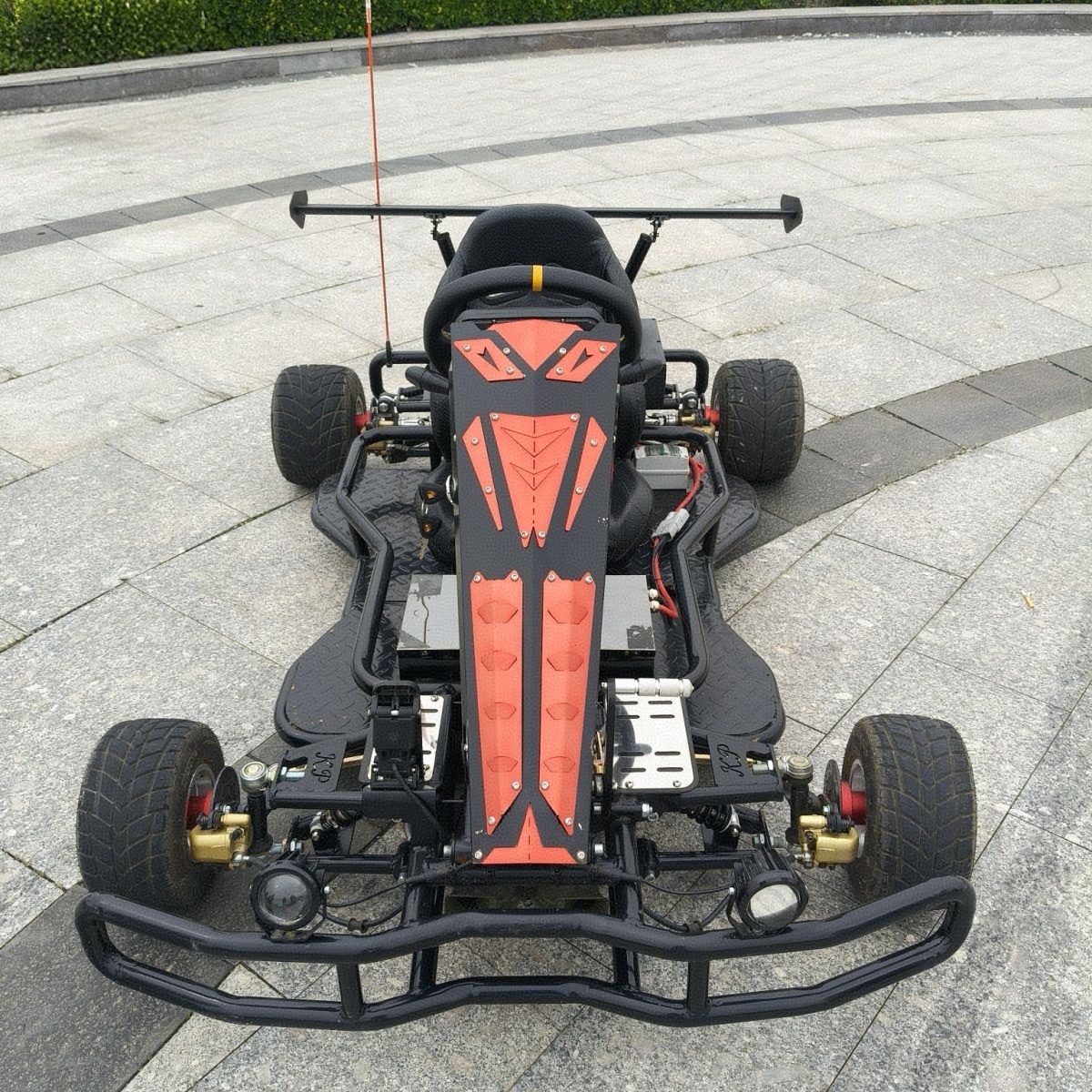 Nuevo kart de velocidad extrema 130 mph deportivo eléctrico pantalla grande kart competitivo edición de pista