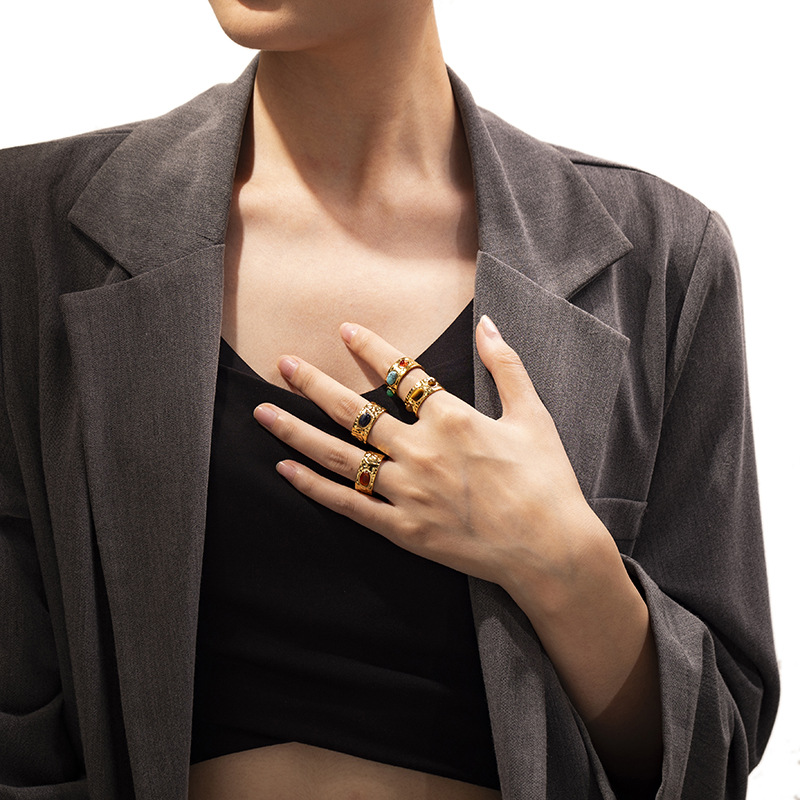 Anillo de acero inoxidable de piedra natural de acero inoxidable transfronterizo diseño irregular anillo de anillo en la moda