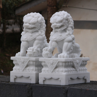 Pair of Stone Lions, Small-Sized Marble Ornaments for Home Use, Suitable for Gatekeeping, House Protection, Chinese-Style Courtyard Entrance, and Living Room Decoration