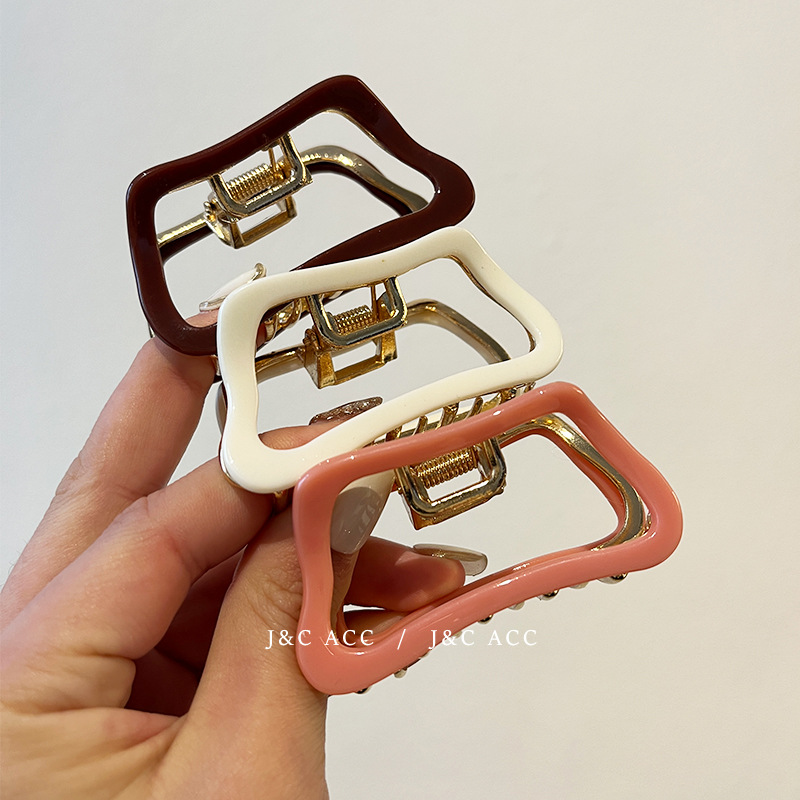 韓版高級感醋酸金屬風髮夾氣質簡約鏤空方框鯊魚夾後腦勺盤發抓夾