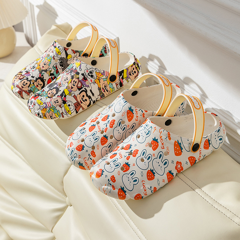 春夏季洞洞鞋女新款沙滩卡通小兔花园鞋户外包头外穿PVC休闲凉鞋