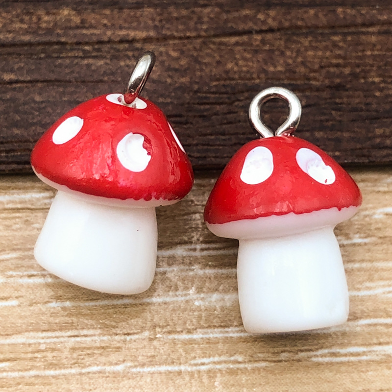 2g Weight Pendant Jewelry Making Type DIY Ornament Accessories Classification 10 Models Per Model 1, 10/Pack Quantity Resin Material Strawberry, Mushroom Pattern All Seasons Season Epoxy Design Cute Style 10 Models Per Model 1, 10/Pack Resin Strawberry Mushroom Pendant 无