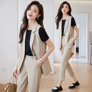 ��ɫ�R�����bŮ����2023�¿�С����Ӣ���L�����|���e�����ɼ���