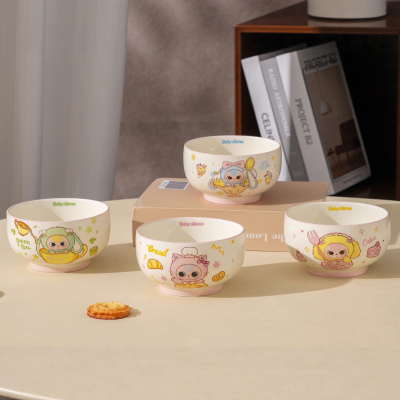 Niño transfronterizo de tres años de edad auténtico autorizado set de cubiertos de cerámica lindo patrón de dibujos animados tazón de arroz caja de regalo casera tazón de porcelana