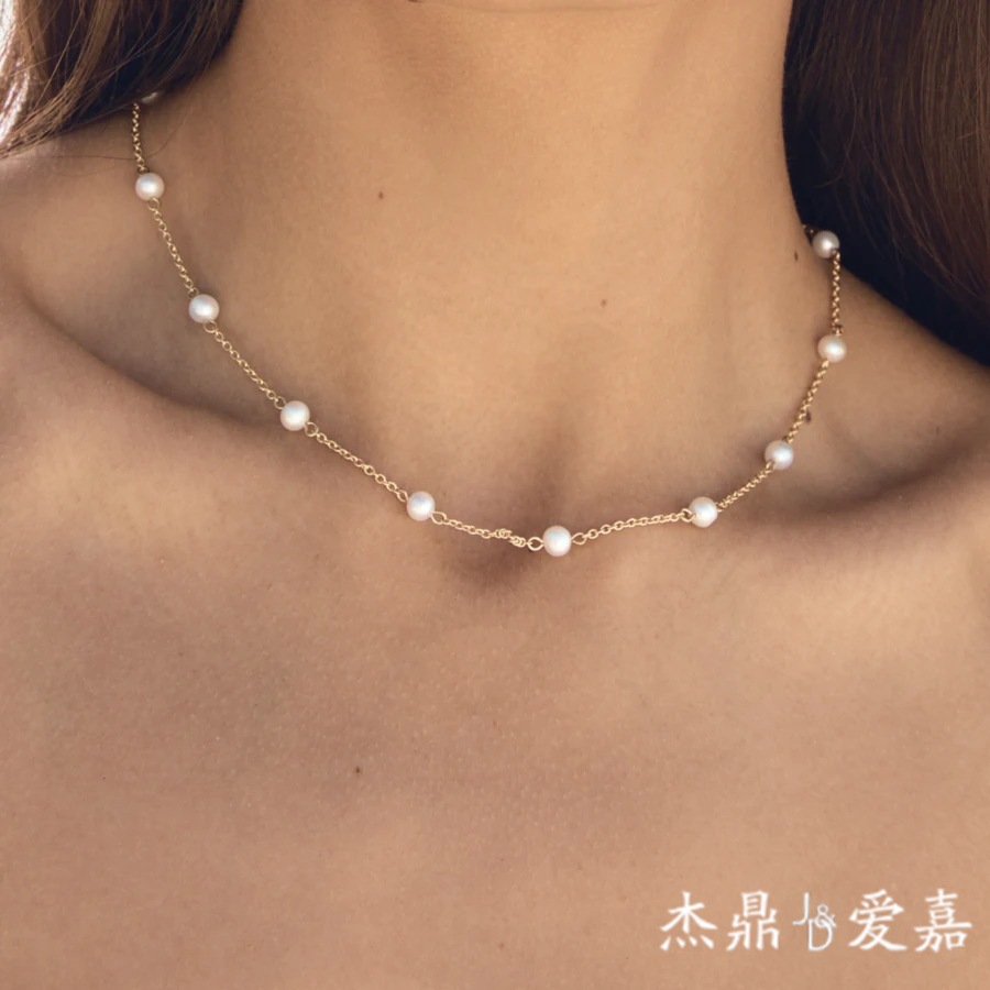 Europa y América INS Internet celebridad nuevo collar de perlas 18K chapado en oro Cadena de acero inoxidable Cadena de cuello de perlas de agua dulce natural para las mujeres