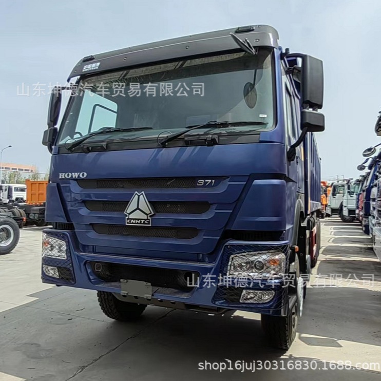 专注出口中国重汽豪沃5桥自卸车出口代理各种车辆