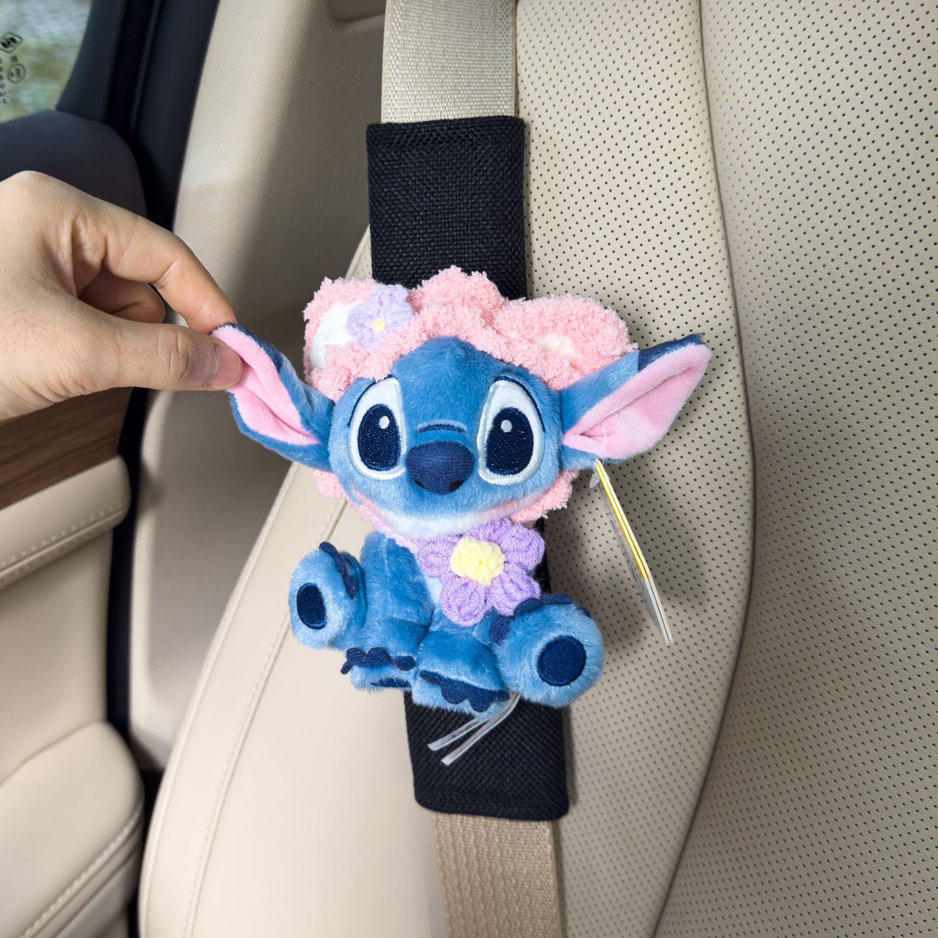 Authentic Lilo and Stitch Doll Car Seat Belt Shoulder Cover Decorative Car Accessories Anti-Stranglehold Car Accessories