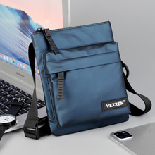 2025新款男包单肩包休闲斜挎包男士背包迷你手机包竖款质感防泼水