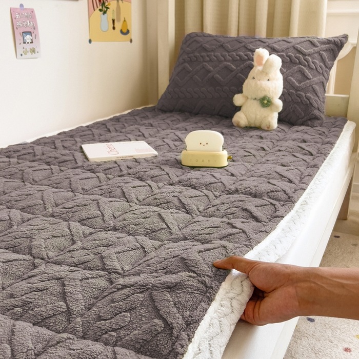 Nuevo tipo de cama de lana de leche, colchón de lana de coral lavable con máquina, colchón antideslizante de lana de coral, colchón de lana de coral, colchón de lana de coral, colchón de lana de coral image 7