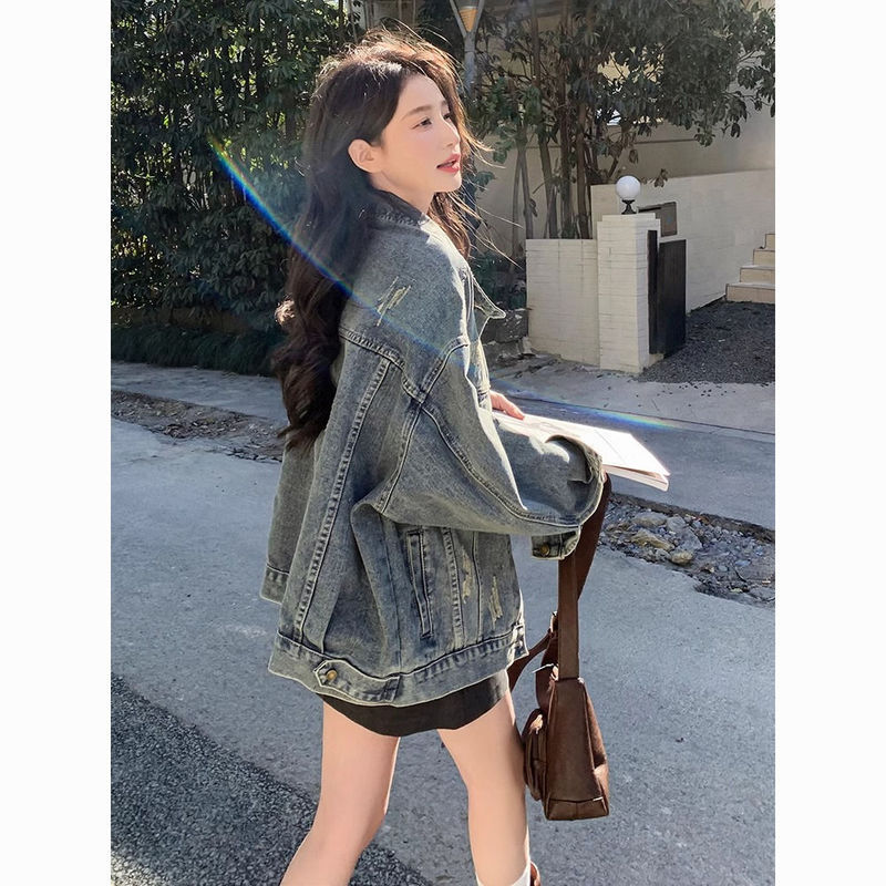 Vintage Washed Distressed Denim Jacket for Women Early Spring Autumn 2025 New Korean Style Hong Kong Design Short Petite