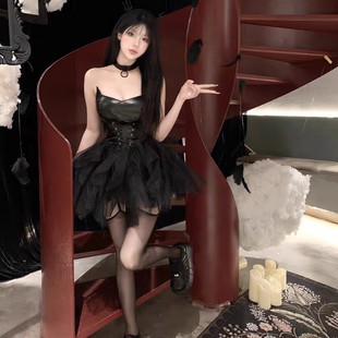 �f�}�����b��ħcos�Ըд�������ȹ���������B��ȹŮ���b��a