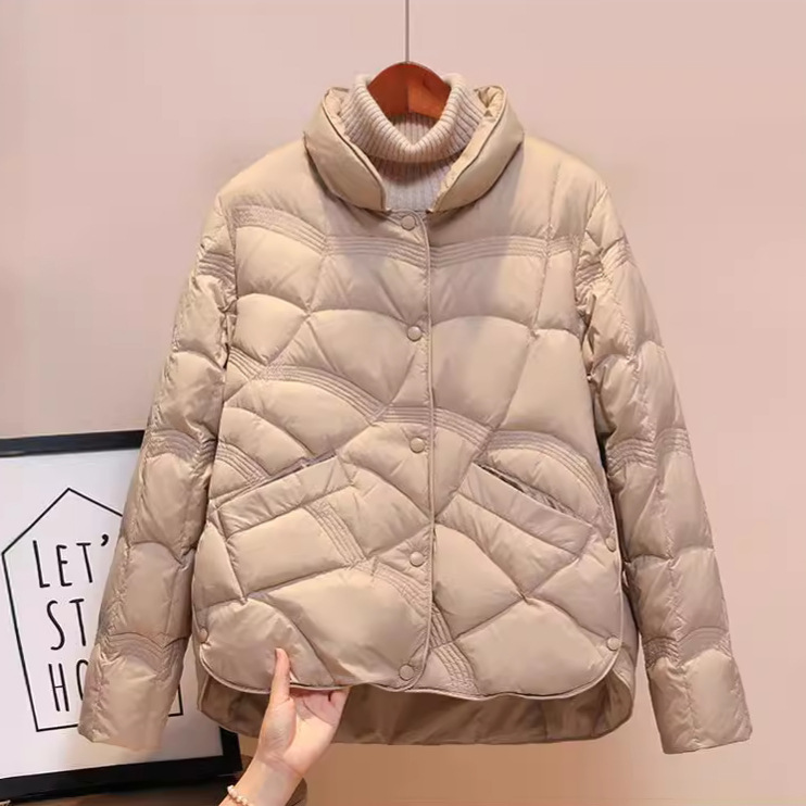여성 오리털 퀼팅 숏패딩 스탠드카라 루즈핏 다운 재킷