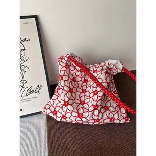 ����һ��С�t���̽������L�μ��С���ٴ����ذ���������������