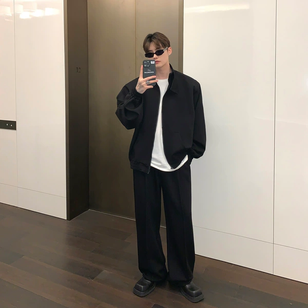 Black set