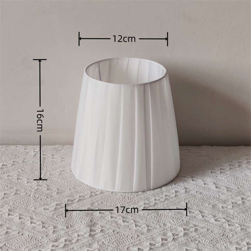 Transfronteriza en stock creativo nórdico simple hecho a mano plisado tela tira pantalla lámpara de mesa lámpara de pared accesorios sombreado