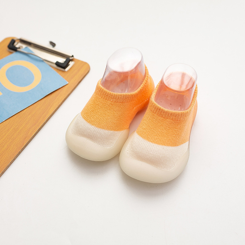 Zapatos de dibujos animados para niños pequeños de ojos grandes, calcetines para niños, zapatos para niños, zapatos para niños de suela suave antideslizantes de tubo bajo de primavera y verano