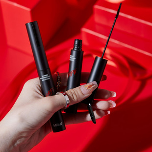 Waterproof, Sweat-Proof, Smudge-Proof Mascara, Curling and Non-Smudging Eye Combination, Curling Eyelashes, Fine Brush, No Makeup Removal